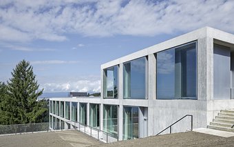 Schul- und Gemeindezentrum Belmont-sur-Lausanne, Schweiz